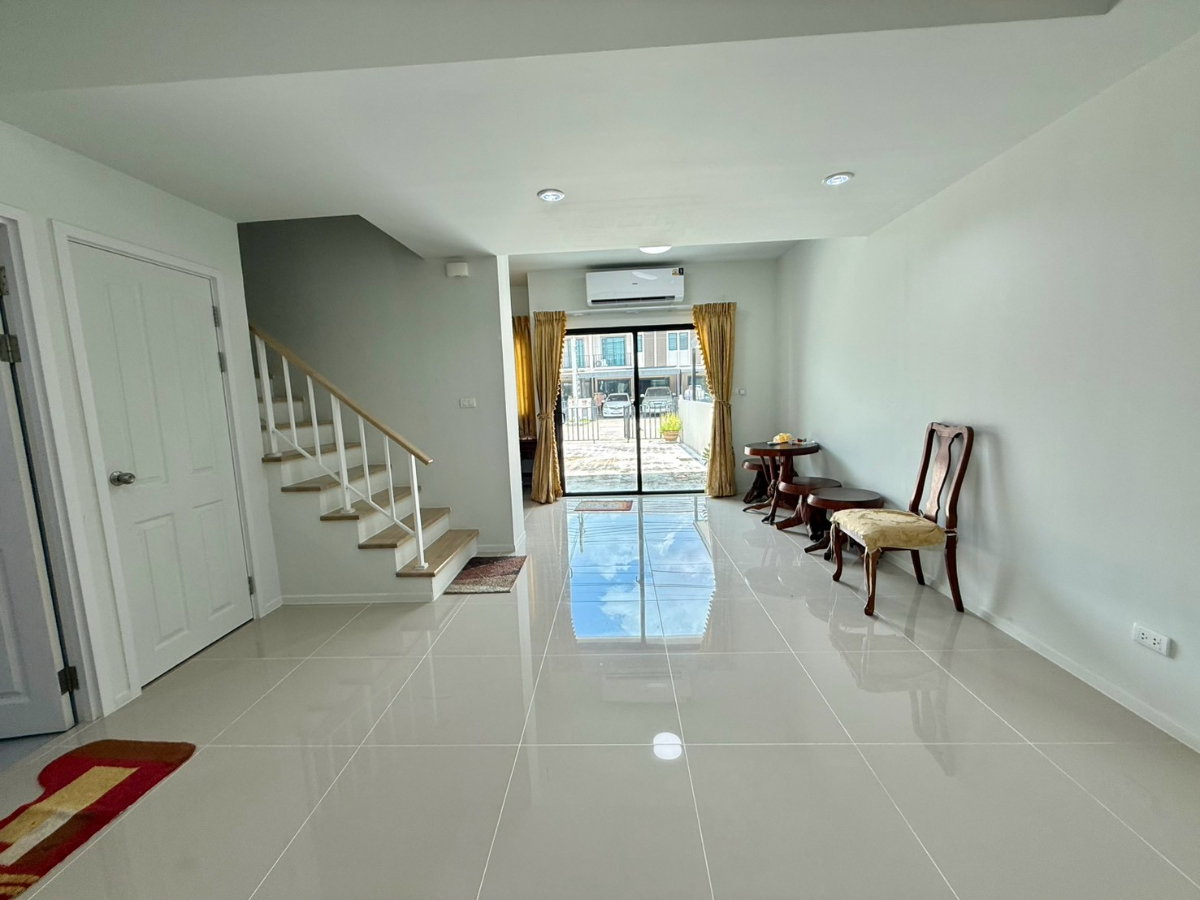 รูป 🏡 ทาวน์โฮมไซส์ใหญ่ บ้านใหม่มาก! พร้อมเข้าอยู่ The Colors รามอินทรา – หทัยราษฎร์ (The Colors Ramintra – Hathairat) 🔥เพียง 18,000 บาท/เดือน - รูปที่ 19/20