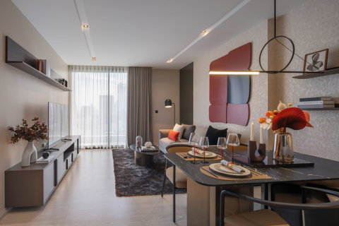 The Room Sukhumvit 38 ราคาตรงโครงการ แต่งครบ ฟรีค่าใช้จ่าย 2 ห้องนอน 79 ตรม.
