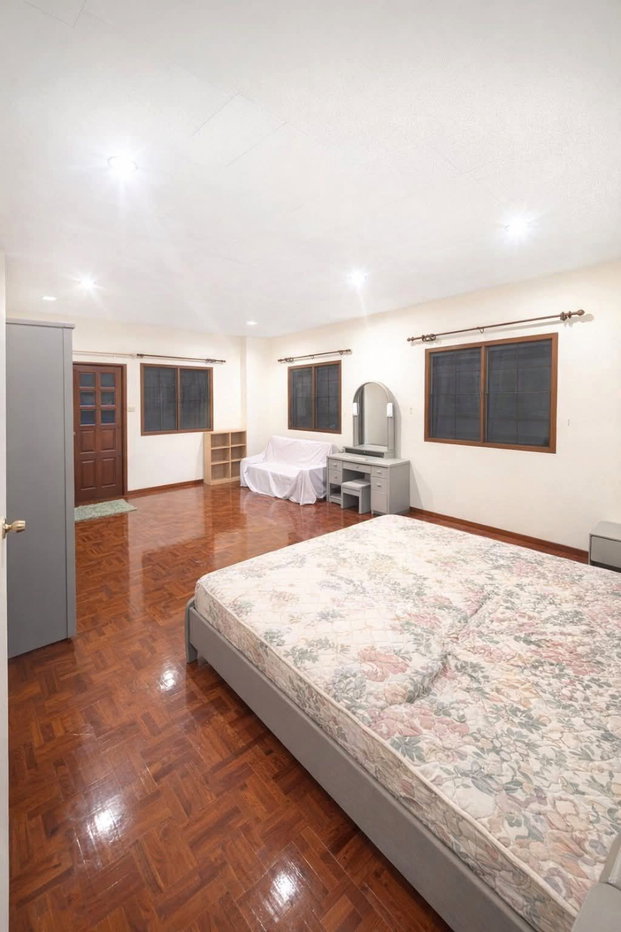 picture FOR RENT HOUSE PROPERTY 25000 BAHT per MONTH - 5/8