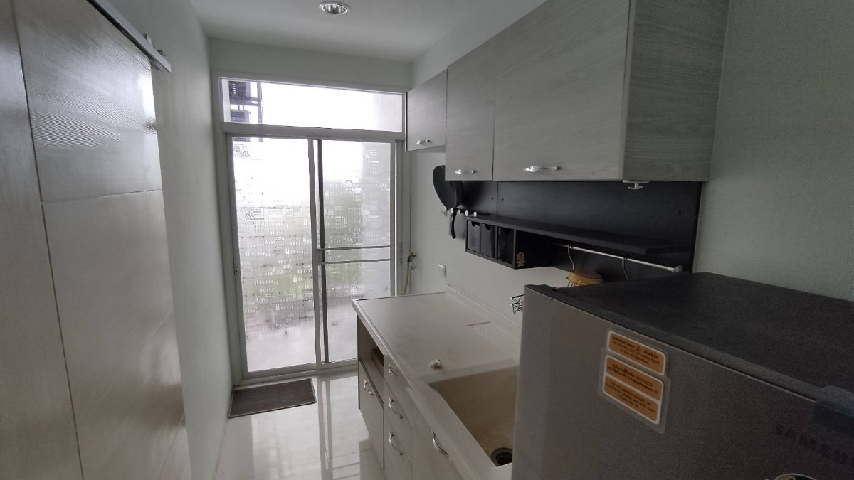 picture V Space 7th floor for rent, urgent! - 2/10