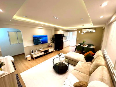 Condos for rent : Ratchada City Condominium | Spacious 2-Bedroom Unit | Near MRT Huai Khwang