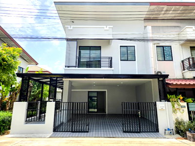 ทาวน์โฮม ปทุมธานี : ขายบ้านรีโนเวทใหม่พร้อมเข้าอยู่ หลังมุม กว้าง บ้านฟ้าปิยรมย์ พรีเมียร์ พาร์ค เฟส10 ลำลูกกาคลอง 6 บึงคำพร้อย ปทุมธานี 