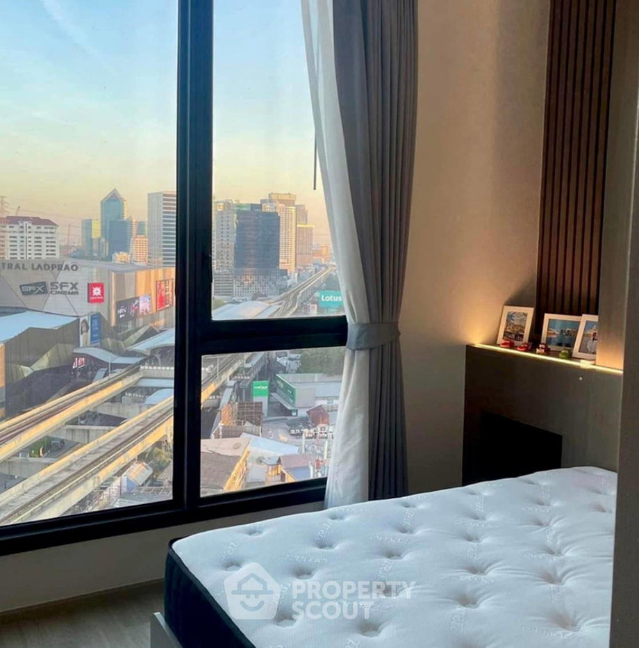 รูป คอนโด 1 ห้องนอน The Crest Park Residences ใกล้ MRT พหลโยธิน 60 ม. (ID 2611367) - รูปที่ 2/7
