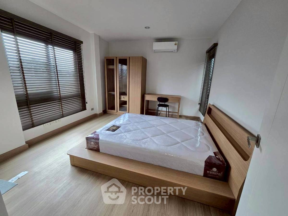 รูป ให้เช่า บ้าน 4 ห้องนอน ใกล้สนามบินสุวรรณภูมิ เขตลาดกระบัง (ID 3057426) - รูปที่ 7/23