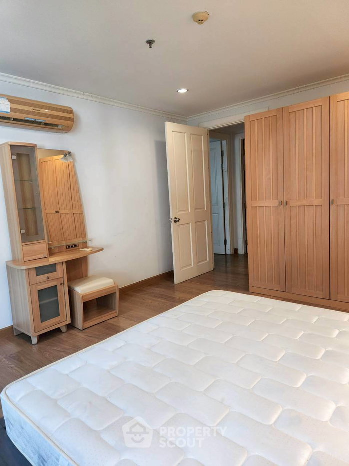 รูป คอนโด 2 ห้องนอน ขาย Wattana Suite Condominium ใกล้ BTS นานา 400 ม. (ID 3067797) - รูปที่ 4/11