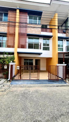 ทาวน์โฮม เมืองนนทบุรี นนทบุรี : ขายทาวน์โฮม พลัส ซิตี้ พาร์ค งามวงศ์วาน 25 รีโนเวทใหม่พร้อมอยู่ ใกล้ทางด่วนและเดอะมอลล์