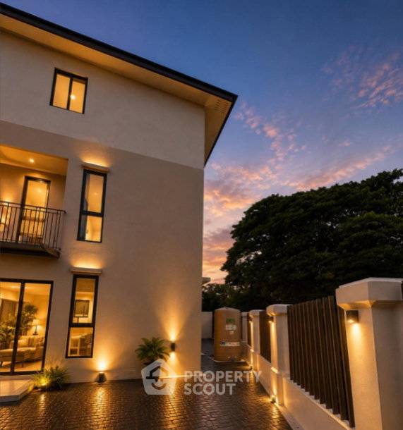 รูป บ้าน 3-ห้องนอน ที่ เอคิว อาร์เบอร์ สวนหลวง ร.9-พัฒนาการ ใน ดอกไม้ (ID 3067479) - รูปที่ 3/29