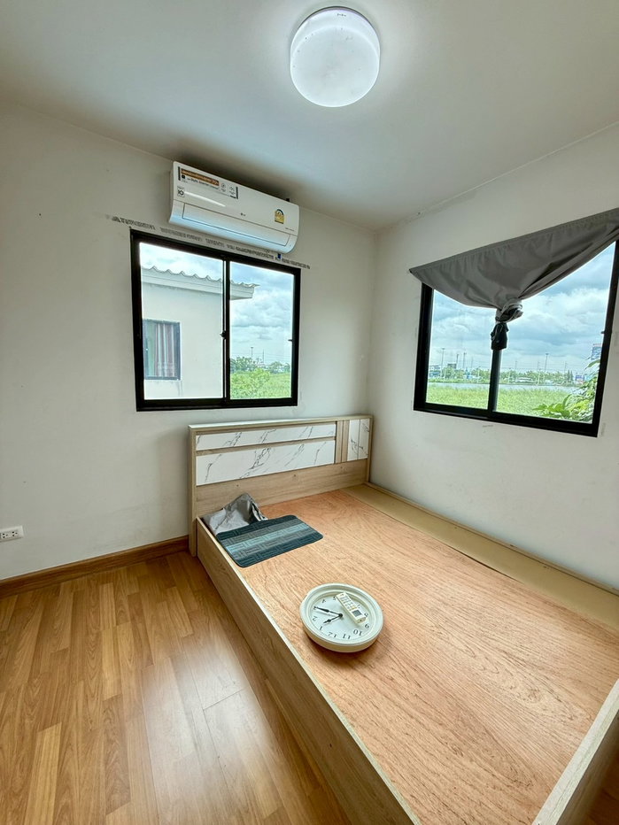รูป 🏡 #ให้เช่าทาวน์โฮมส์2ชั้นหลังริม ปลูกต้นไม้เลี้ยงสัตว์ได้สวยสวย #โครงการเดอะคอนเนค43 วงแหวนรามอินทรา2 ราคา15,000/เดือน - รูปที่ 12/16