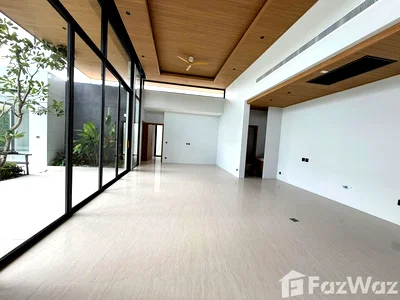 Houses for sale Muang Phuket Phuket : 4 Bedroom Villa for sale at Mouana Residence Ko Kaeo 6559827