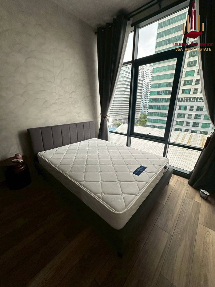 picture ✨ For Sale: The Lofts Asoke Condo ✨💰 Only 5,700,000 THB - 2/4