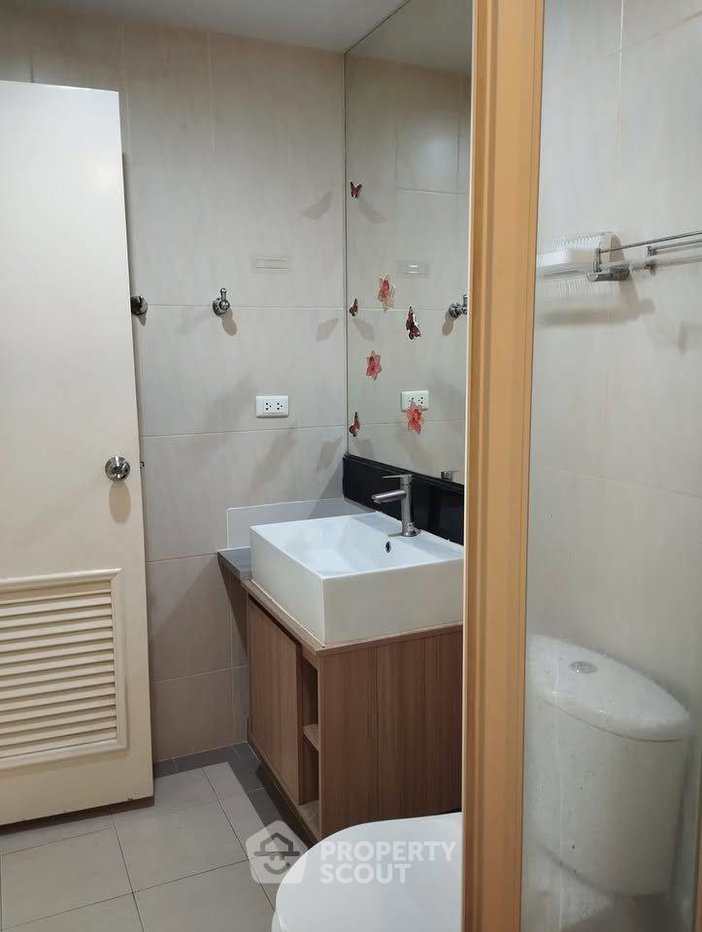 รูป คอนโด 1 ห้องนอน ให้เช่า สาทร พลัส ออน เดอะ พอนด์ ใกล้ MRT คลองเตย (ID 3068327) - รูปที่ 6/7
