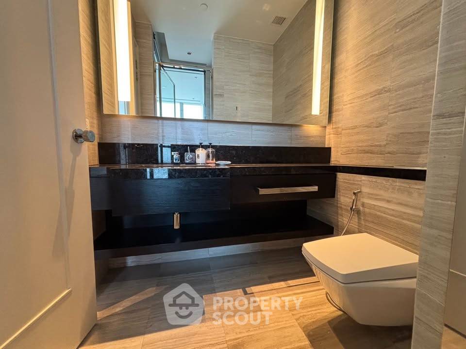 รูป คอนโด 2 ห้องนอน ชั้นสูง 53 ที่ Four Seasons Private Residences Bangkok ใกล้ BTS สะพานตากสิน (ID 3068523) - รูปที่ 23/27