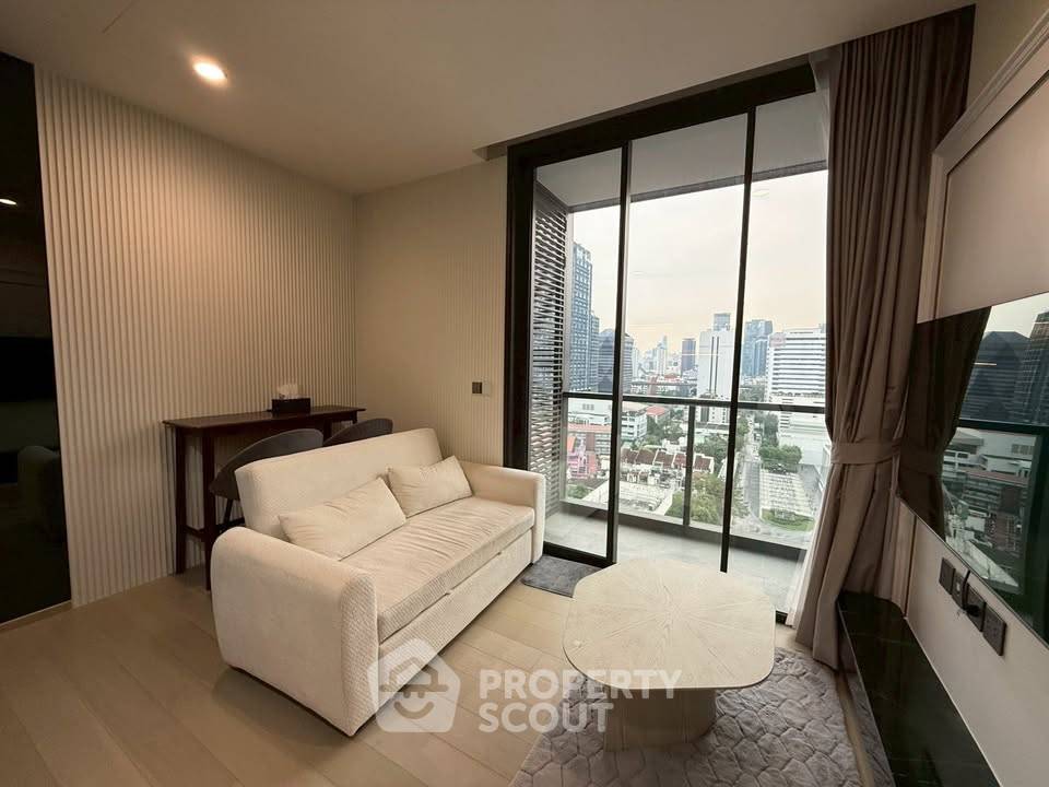 picture Well-Priced 1-BR 37 Sqm Condo At The Extro Phayathai–Rangnam, 300m to BTS Victory Monument (ID 3069054) - 4/13