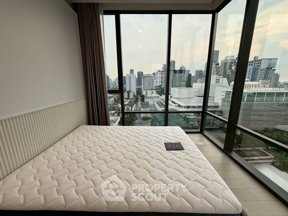 picture Well-Priced 1-BR 37 Sqm Condo At The Extro Phayathai–Rangnam, 300m to BTS Victory Monument (ID 3069054) - 7/13