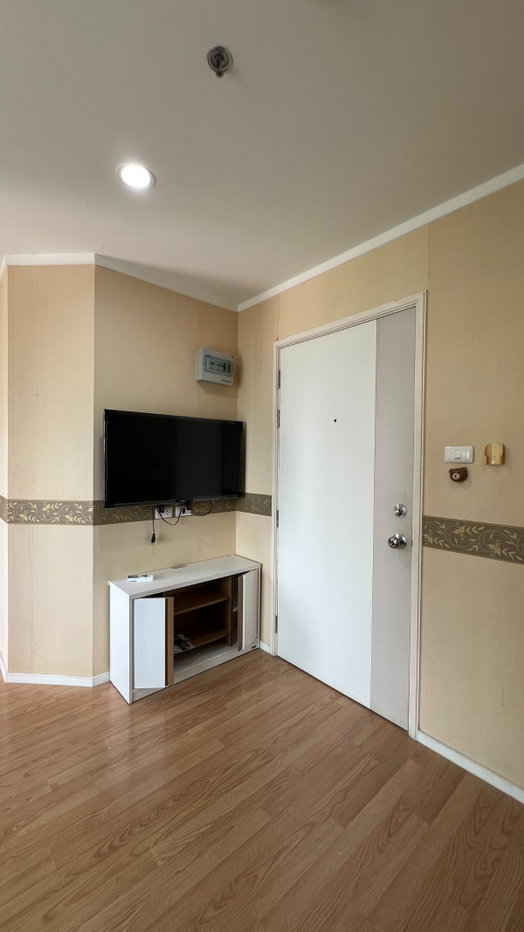picture Rent Lumpini Ville Sukhumvit 77-2  - 5/5