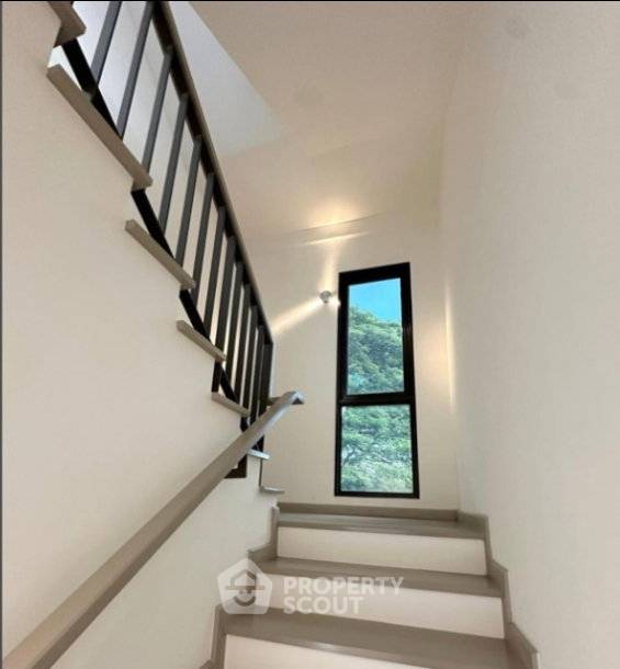 รูป บ้าน 3-ห้องนอน ที่ เอคิว อาร์เบอร์ สวนหลวง ร.9-พัฒนาการ ใน ดอกไม้ (ID 3067479) - รูปที่ 26/29