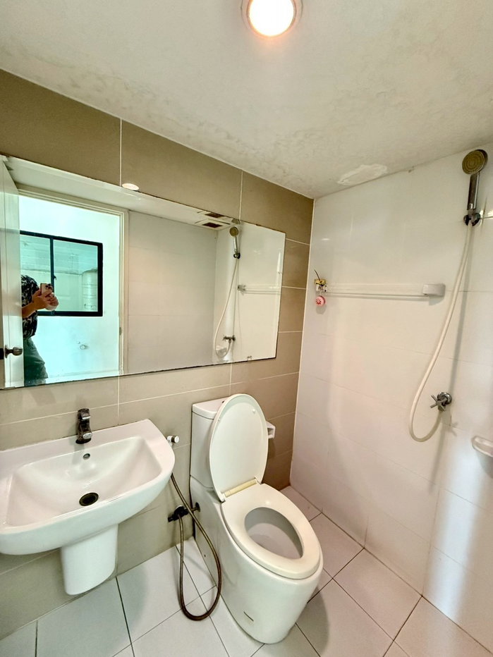 รูป 🏡 #ให้เช่าทาวน์โฮมส์2ชั้นหลังริม ปลูกต้นไม้เลี้ยงสัตว์ได้สวยสวย #โครงการเดอะคอนเนค43 วงแหวนรามอินทรา2 ราคา15,000/เดือน - รูปที่ 15/16