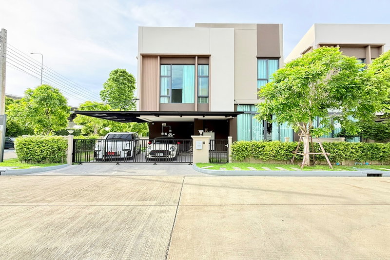 บ้านแฝดให้เช่า : ให้เช่าบ้านกลางเมือง ดิอิดิชั่น ประชาชื่น งามวงศ์วาน 45 ตร.ว. แปลงมุม