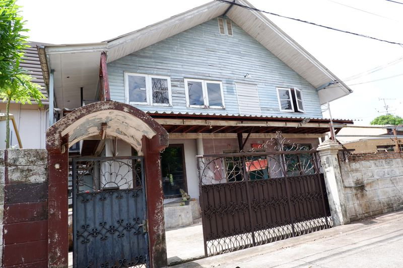 ขายที่ดินพร้อมบ้านเก่า พัฒนาการ50 พัฒนาการ52 GH012