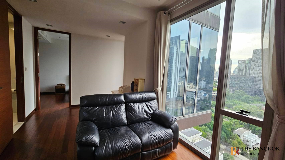 picture Book before anyone else Ashton Morph 38 near BTS Thong Lo - 1/10