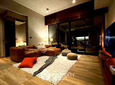 Condos for sale : 2-BR 85 Sqm High-Floor For Sale At The Lofts Asoke, 300m To MRT Phetchaburi (ID 513018)