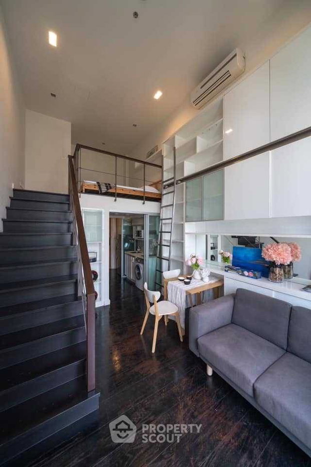 picture Well-Priced 1-BR Duplex, Ideo Morph 38, 300m to BTS Thong Lor (ID 1974109) - 3/9
