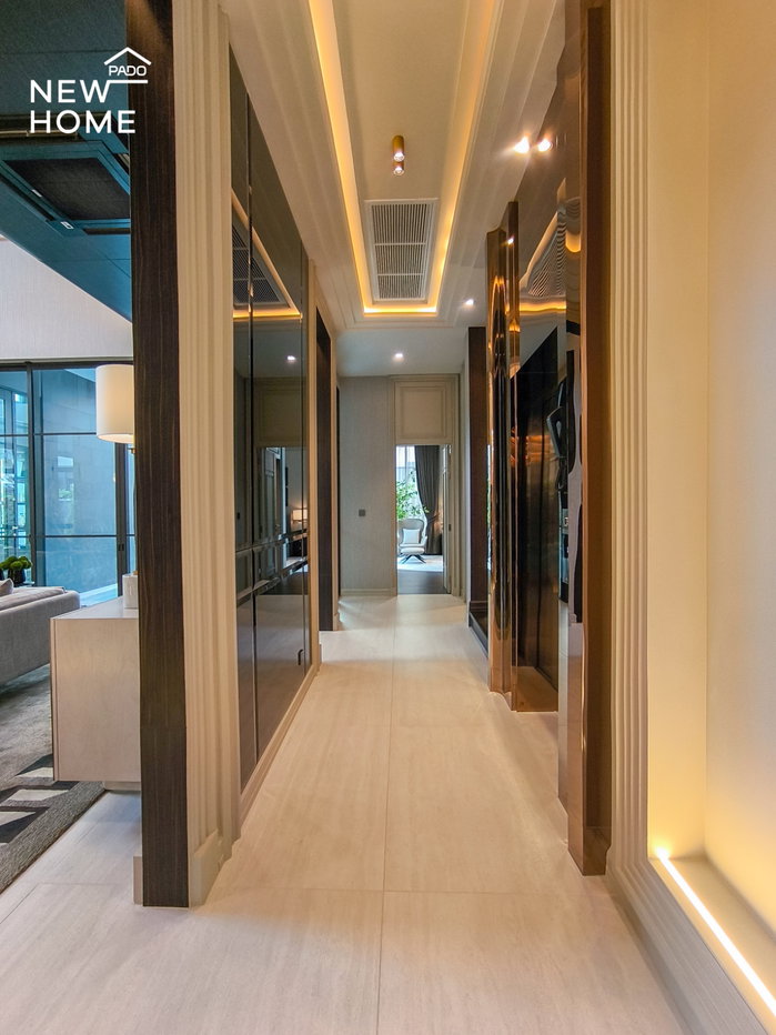 รูป Connoisseur พัฒนาการ บ้านหรู 3 ชั้น พร้อมลิฟต์ส่วนตัว จอดรถ 10 คัน พร้อม โรงจอดซุปเปอร์คาร์ พื้นที่ใช้สอย 952 ตร.ม - รูปที่ 23/70