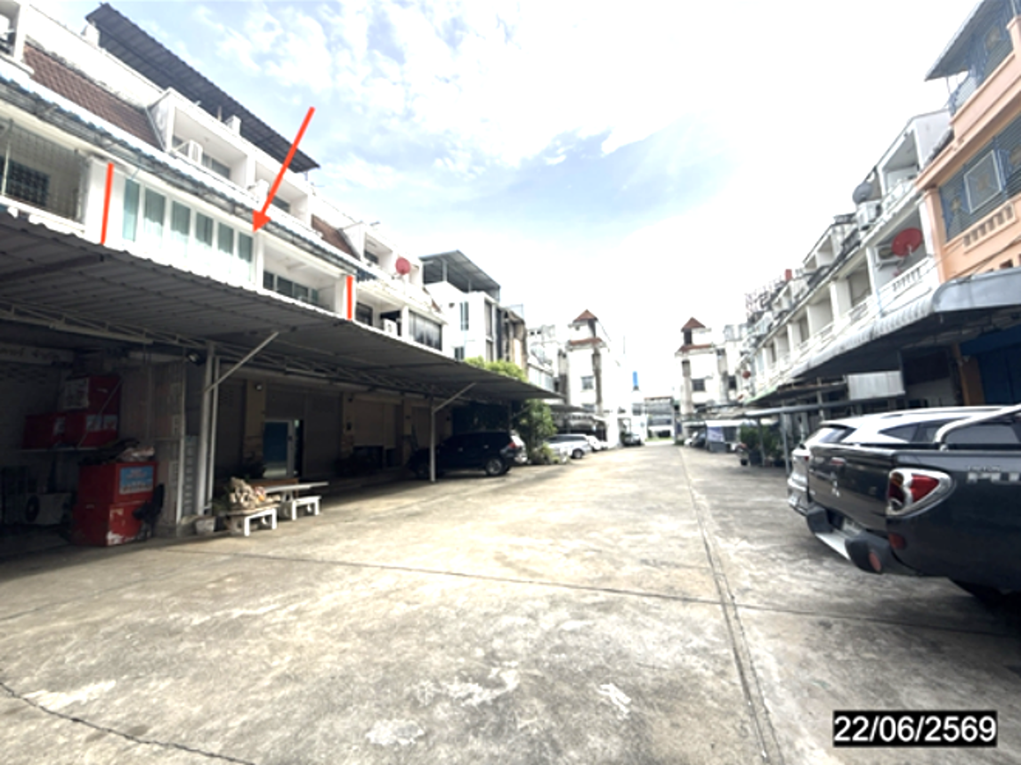 picture SHOP HOUSE 29.6 Sq.w. Muang Nakhon Sawan Nakhon Sawan for 7M - 6/10