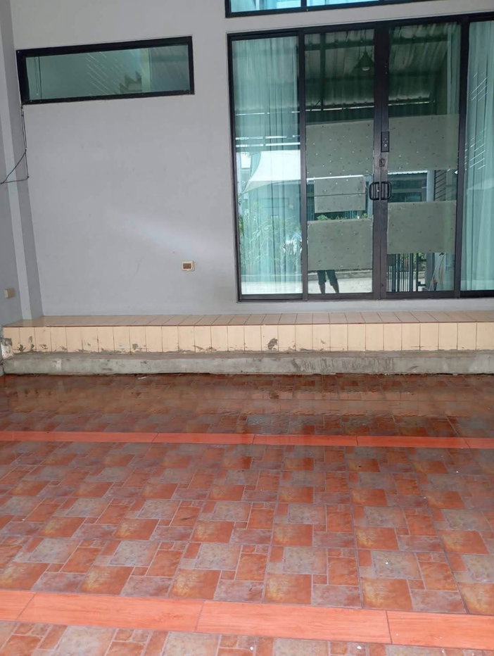 รูป ME2500349 ให้เช่าทาวน์โฮม 3 ชั้น Eco Space บางนา ใกล้วงแหวนกาญจนาฯ เลี้ยงสัตว์ได้ พร้อมอยู่ - รูปที่ 2/12