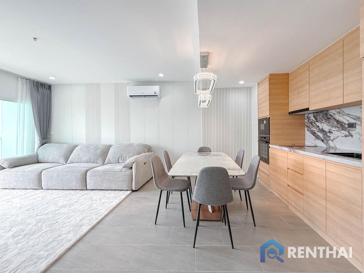 picture For sale condo 2 bedrooms at AD Hyatt Condominium - 8/25