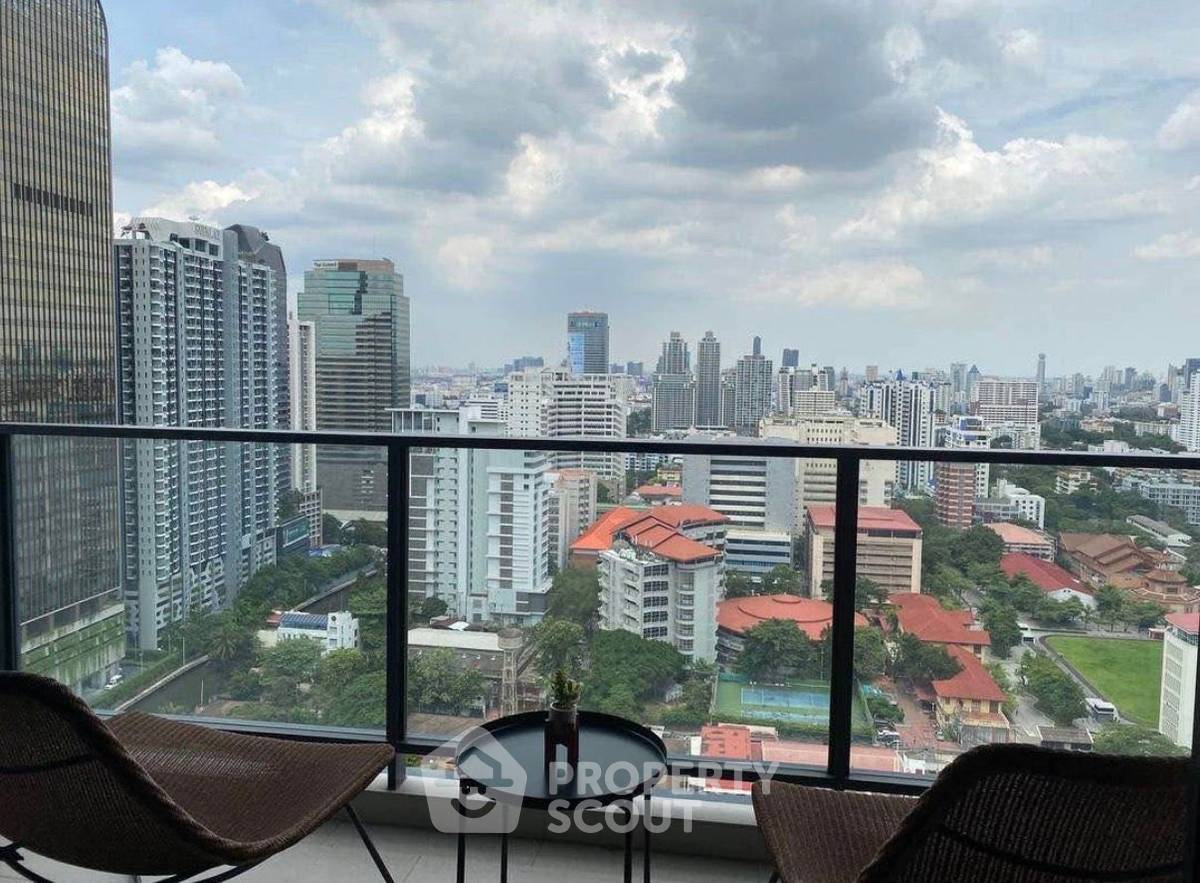 รูป คอนโด 2 ห้องนอน ชั้น 25 ขนาด 85 ตร.ม. โครงการ The Lofts Asoke ใกล้ MRT เพชรบุรี 300 ม. (ID 513018) - รูปที่ 11/12