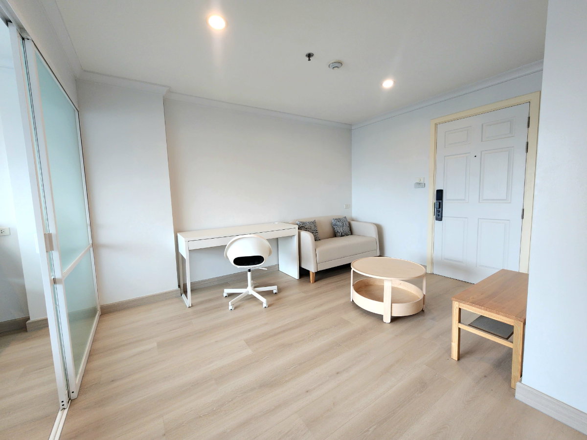 รูป สถานะตามภาพปก**ห้องใหญ่สุด มีรถรับส่งศิริราช ส่งธรรมศาสตร์ และ เทเวศUN **ให้เช่า ลุมพินี สวีท พระราม 8 ห้องสวย วิวสวยด้วย SN086.6 - รูปที่ 27/35