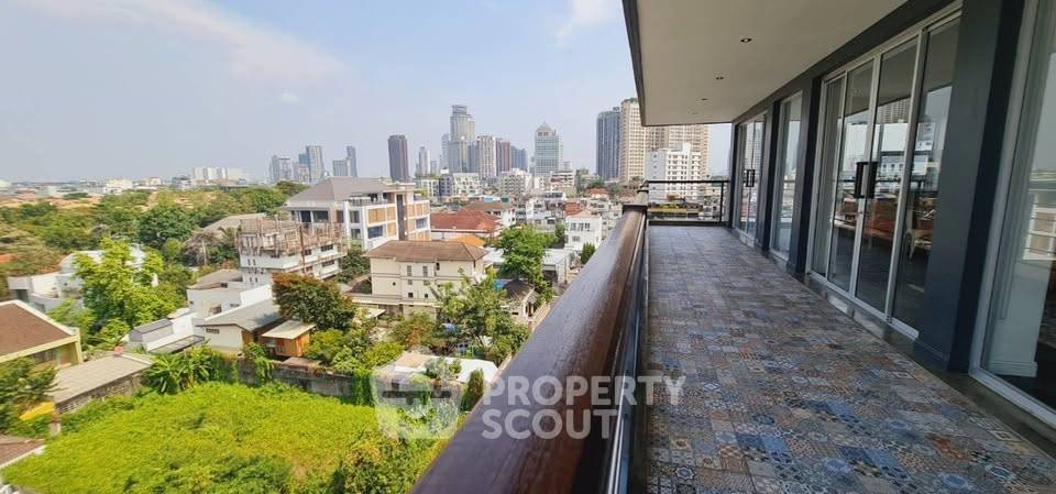 รูป คอนโด 4 ห้องนอน 255 ตร.ม. เพ็ทได้ Penthouse Condominium 3 ใกล้ BTS เอกมัย 300 ม. (ID 3068341) - รูปที่ 2/11