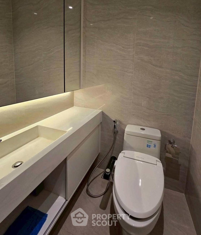 รูป คอนโด 2 ห้องนอน 86 ตร.ม. ให้เช่า Muniq Langsuan ชั้น 11 ใกล้ BTS ราชดำริ (ID 3044682) - รูปที่ 5/7