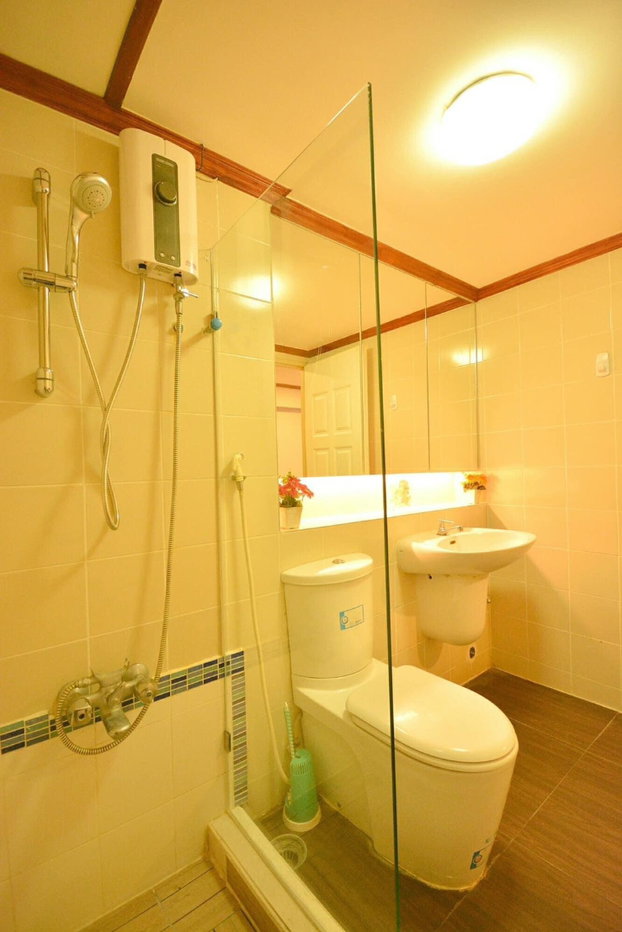 รูป ★ Thonglor Tower ★ 50 ตรม.,ชั้น 12 (1 ห้องนอน 1 ห้องน้ำ), ★ใกล้ BTS ทองหล่อ★ สิ่งอำนวยความสะดวกมากมาย★ เครื่องใช้ไฟฟ้าครบครัน★ - รูปที่ 8/8