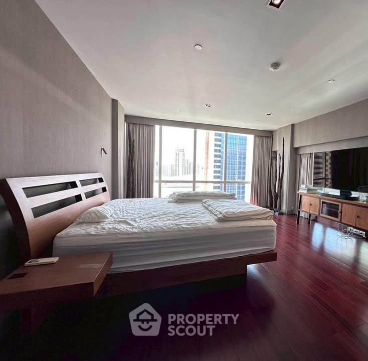 รูป คอนโด 3 ห้องนอน ขนาด 380 ตร.ม. ขายที่ เลอ ราฟเฟ็น จามบูนุดา สุขุมวิท 31 ใกล้ BTS พร้อมพงษ์ (ID 3065660) - รูปที่ 6/8