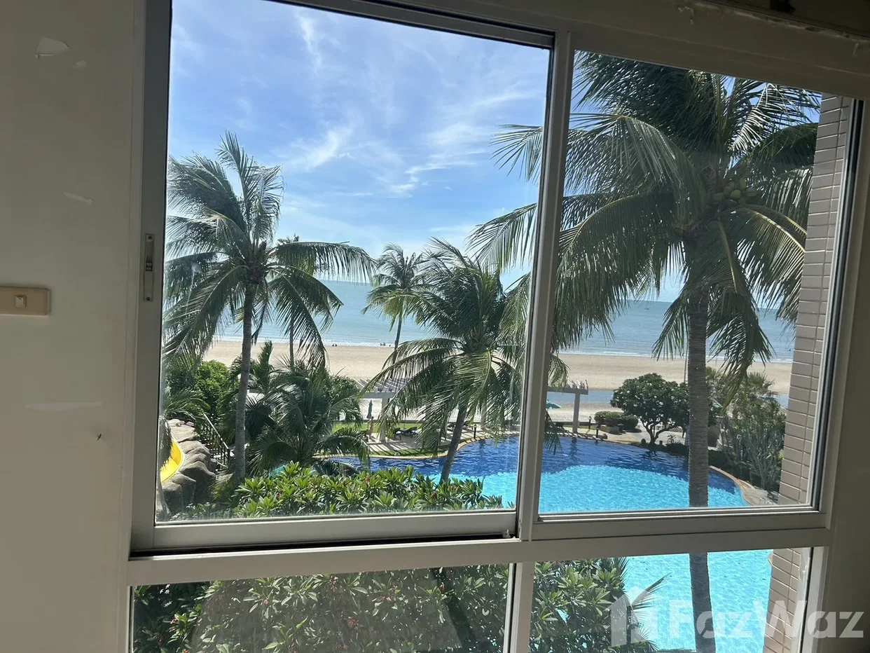 picture Beachfront Corner Unit A Rare Renovation Opportunity 6556402 - 3/18