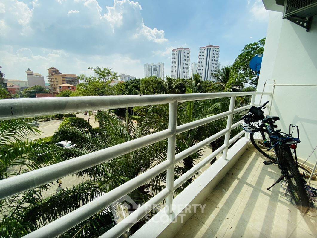 รูป คอนโด 1 ห้องนอน 82 ตร.ม. ขาย View Talay 2 จอมเทียน (ID 3069607) - รูปที่ 5/5