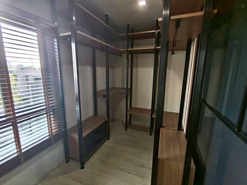 รูป Call : 095-843-8493 โครงการ Arden Phatthanakan ทาวน์โฮมแปลงมุม 3.5 ชั้น หน้ากว้าง 5 เมตร 20 ตร.วา 3 ห้องนอน 4 ห้องน้ำ ใกล้โลตัสพัฒนาการ - รูปที่ 4/13
