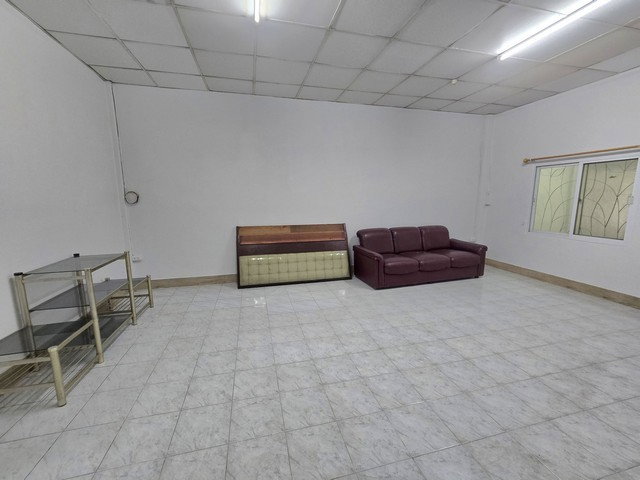 picture FOR RENT TOWNHOUSE PROPERTY 16000 BAHT per MONTH - 4/8