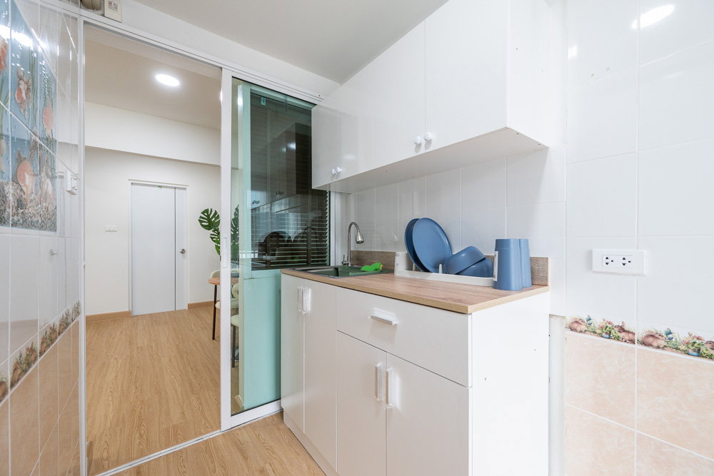 picture The Tropical Condominium | Affordable condo, ready to move in! ✨ - 9/12