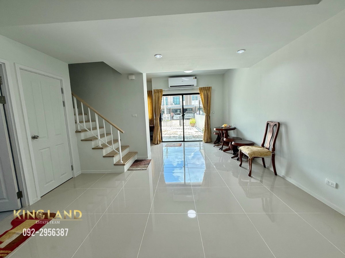 รูป 🏡 ทาวน์โฮมไซส์ใหญ่ บ้านใหม่มาก! พร้อมเข้าอยู่ The Colors รามอินทรา – หทัยราษฎร์ (The Colors Ramintra – Hathairat) 🔥เพียง 18,000 บาท/เดือน - รูปที่ 4/20
