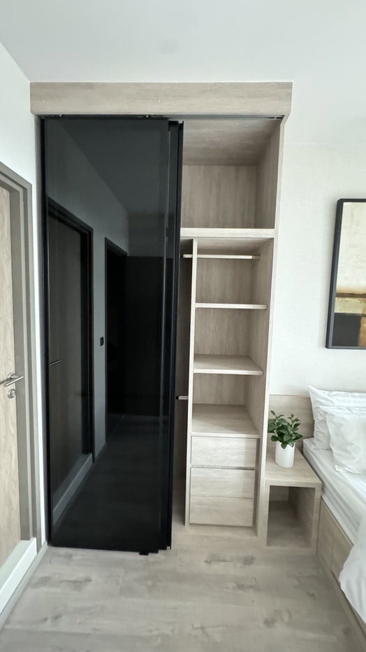 รูป Condo for RENT : Rhythm Ekamai Estate   𝐒𝐢𝐳𝐞 : 42 sqm.  1 Bed 2 Bath /City view  𝐅𝐥𝐨𝐨𝐫 : 37th  ✅Fully furnished - รูปที่ 8/15