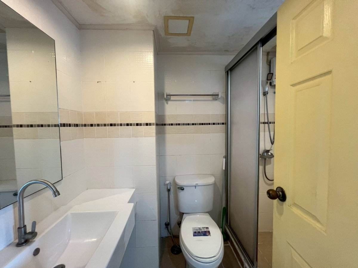 picture Lumpini Ville Ramkhamhaeng 44 condo: ideal investment opportunity. - 8/14