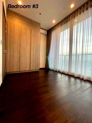 Condos for rent : 🎊 For Rent Condo WHIZDOM ESSENCE SUKHUMVIT Building 1, Floor 48,4 bed room, Room size 202 sqm