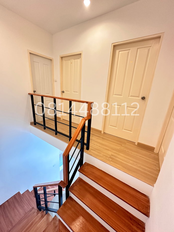 picture Two-story townhome, 3 Bedrooms, 2 Bathrooms, 1 Storage room and 2 parking space - 5/12