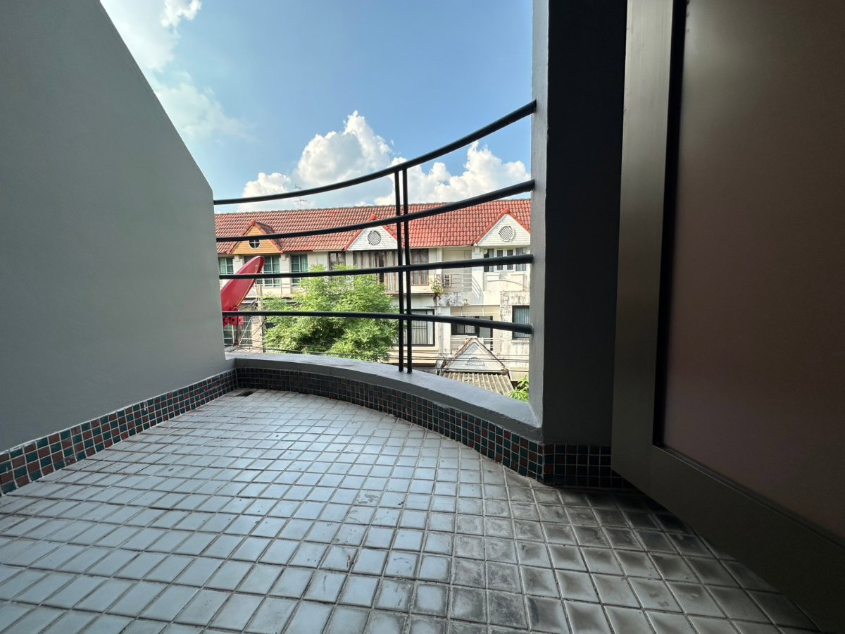 picture For Rent Townhome Baan Laddao Bangna Sanphawut GH268 - 26/33