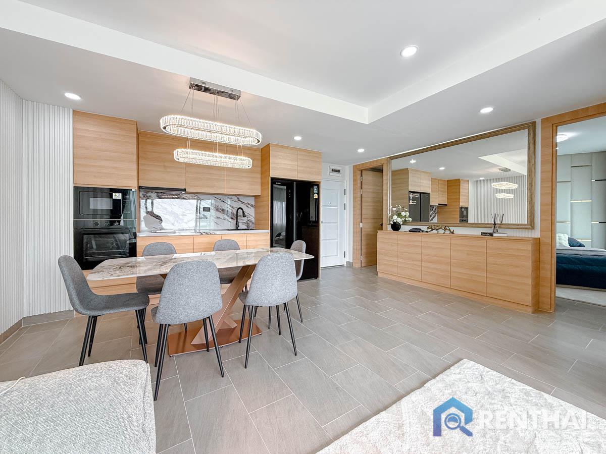 picture For sale condo 2 bedrooms at AD Hyatt Condominium - 11/25