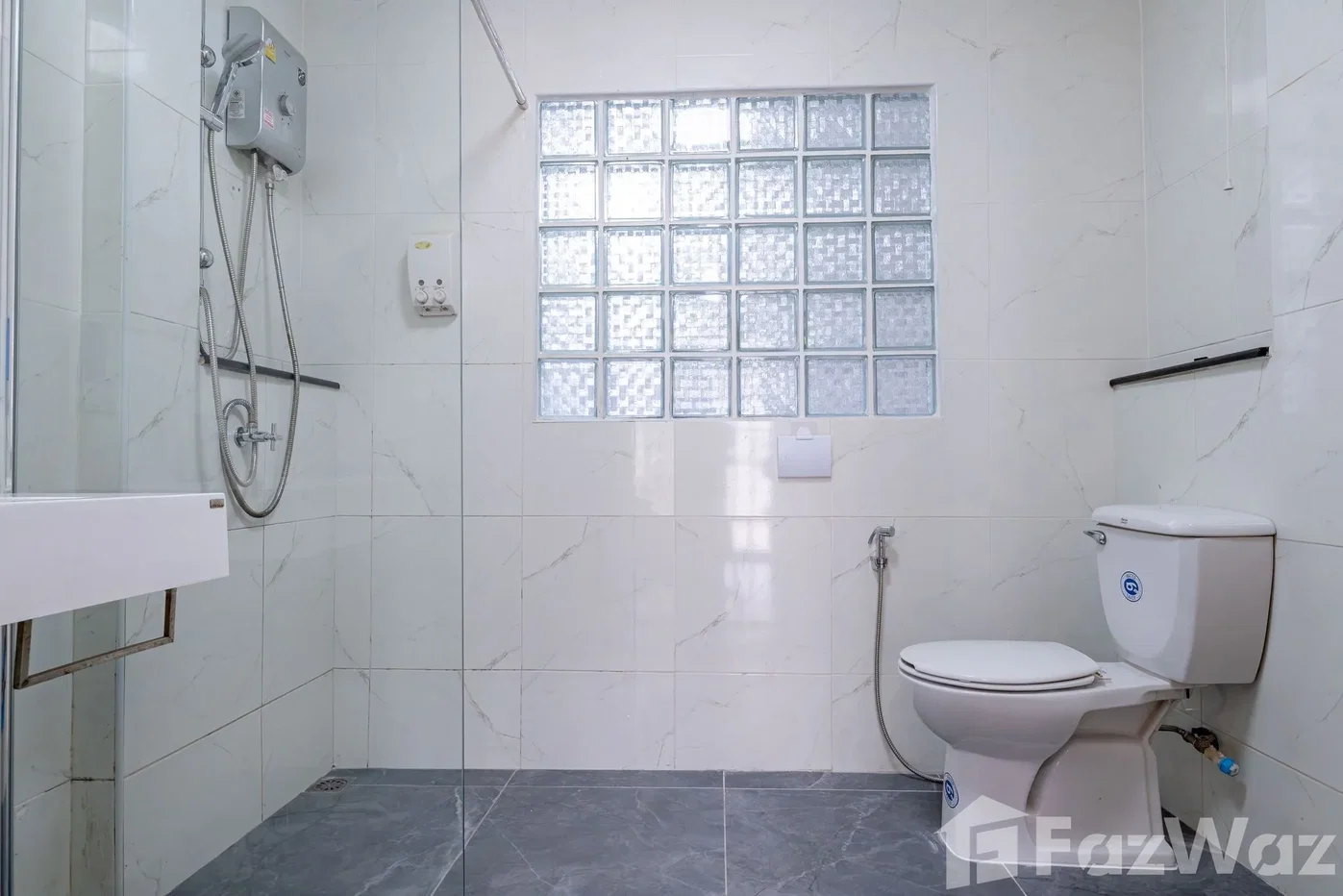picture House for rent 6566287 - 4/8