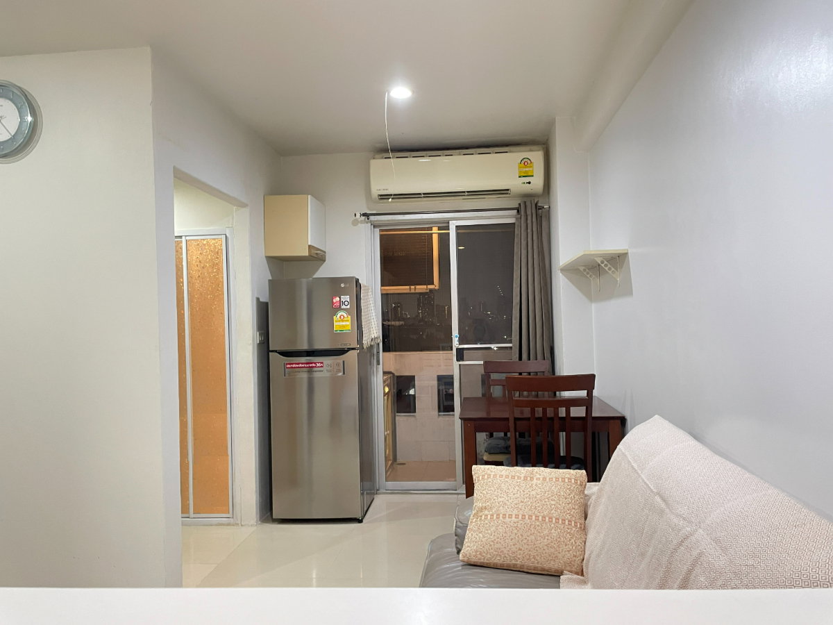 picture Grand Park Town Building C Condominium for sale - 1/9